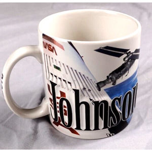 Johnson Space Center Raised Lettering 18 Ounce Coffee Mug Americaware 07 NASA